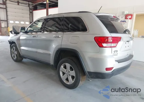 2013 Jeep Grand Cherokee Laredo z USA, uszkodzony, nr VIN 1C4RJFAG4DC557694